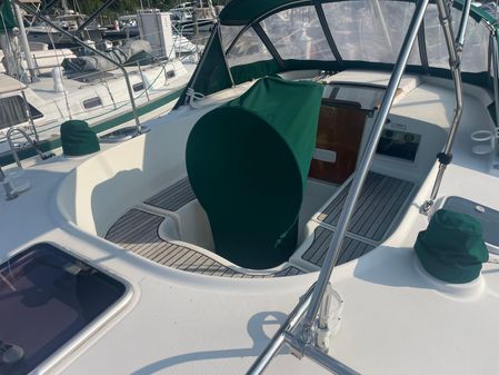 Beneteau Oceanis 36 CC image