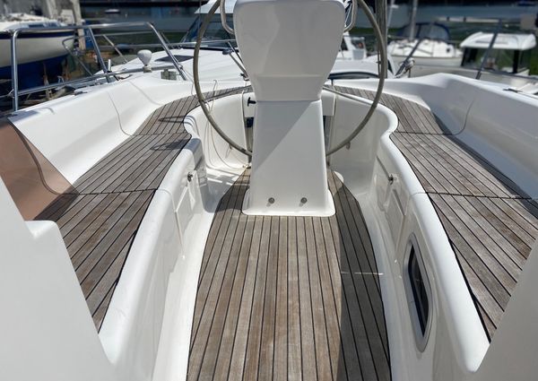 Bavaria 36-CRUISER image