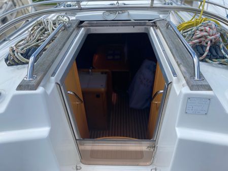 Bavaria 36-CRUISER image