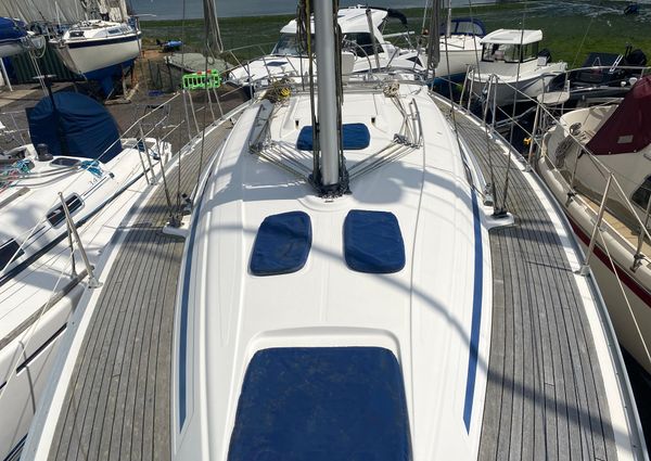 Bavaria 36-CRUISER image