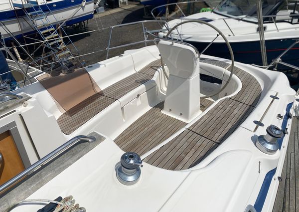 Bavaria 36-CRUISER image