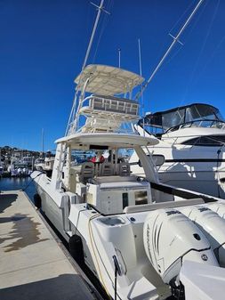 Boston Whaler 420 Outrage image