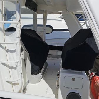 Boston Whaler 420 Outrage image