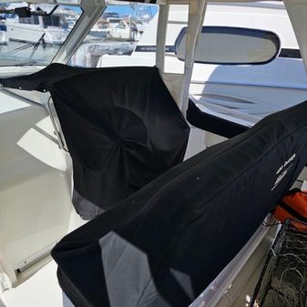 Boston Whaler 420 Outrage image