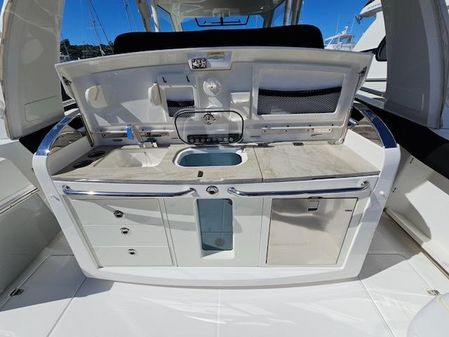 Boston Whaler 420 Outrage image