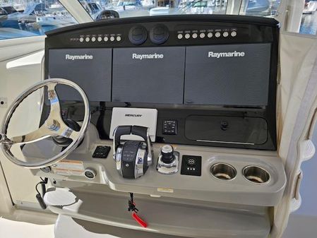 Boston Whaler 420 Outrage image