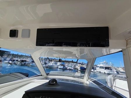 Boston Whaler 420 Outrage image