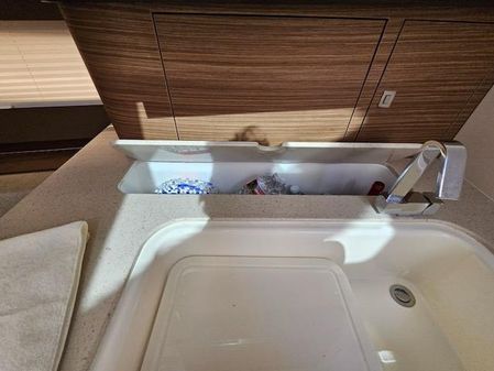 Boston Whaler 420 Outrage image