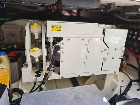 Boston Whaler 420 Outrage image