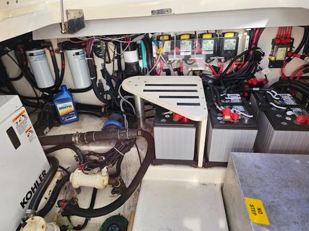 Boston Whaler 420 Outrage image