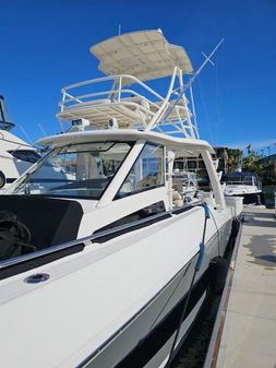 Boston Whaler 420 Outrage image