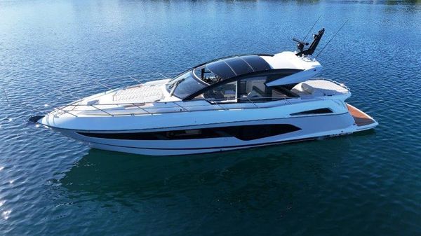 Sunseeker Predator 60