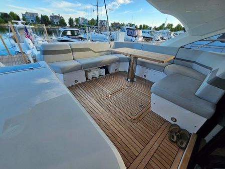 Sunseeker Predator 60 image