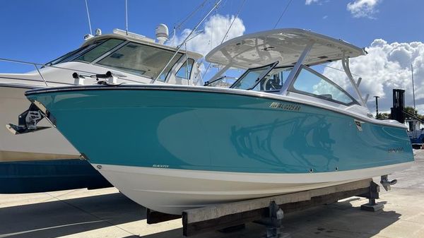 Blackfin 272 DC