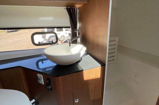 Beneteau GRAN-TURISMO-32 image