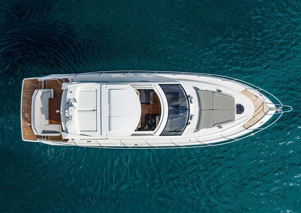 Beneteau GRAN TURISMO image