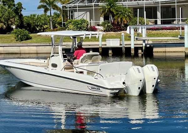 Boston Whaler 270 Dauntless image