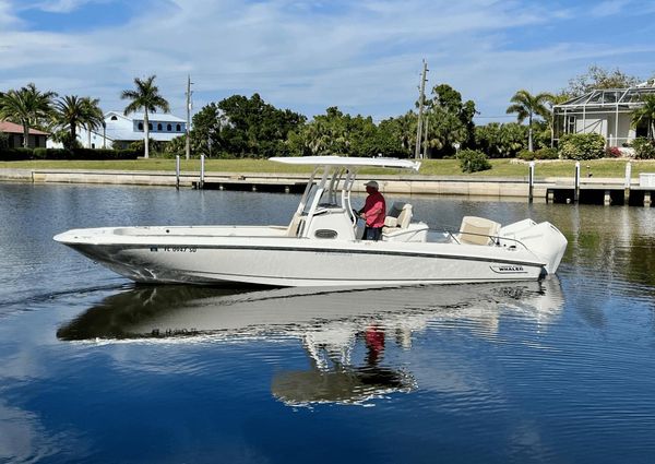 Boston Whaler 270 Dauntless image