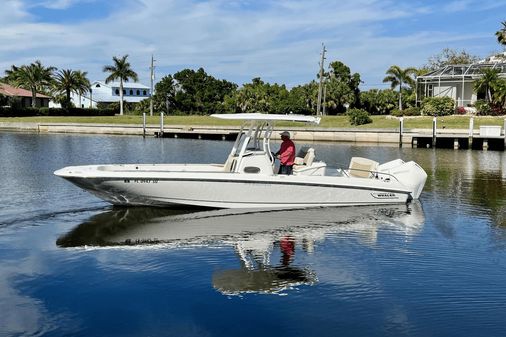 Boston Whaler 270 Dauntless image