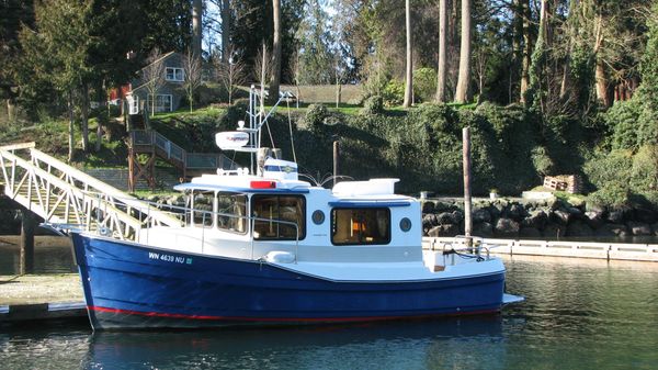 Ranger Tug R25