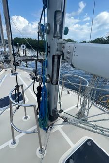 Island Packet 420 image
