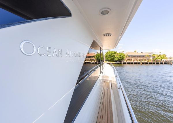 Ocean Alexander 85E image