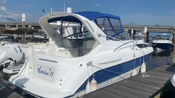 Bayliner 305