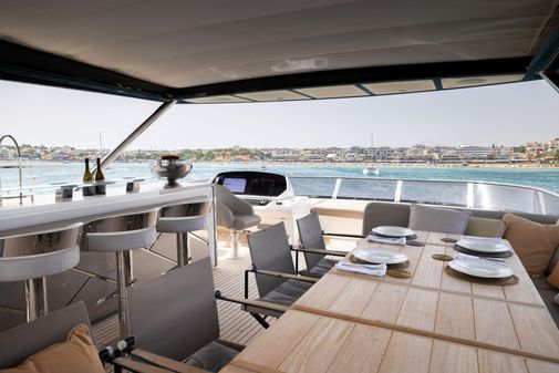 Sunseeker 90 Ocean image