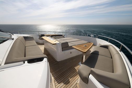 Sunseeker 90 Ocean image