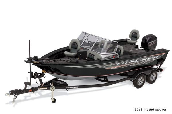 Tracker Targa V-19 WT - main image
