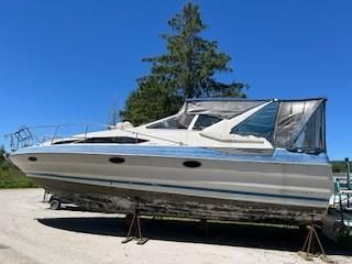 Bayliner 3255 Avanti image