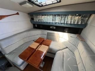 Bayliner 3255 Avanti image