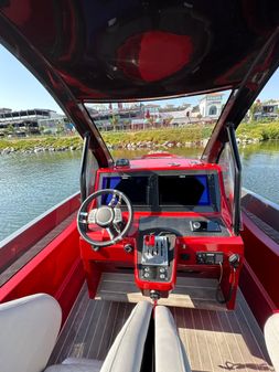 Sunseeker Hawk 38 image