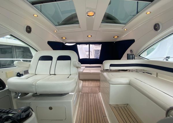 Sea Ray 470 Sundancer image