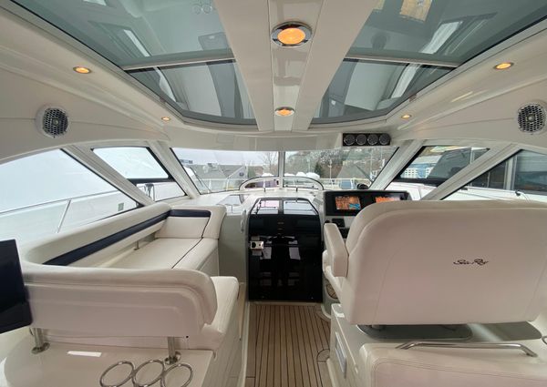 Sea Ray 470 Sundancer image