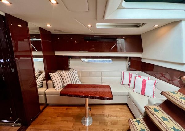 Sea Ray 470 Sundancer image