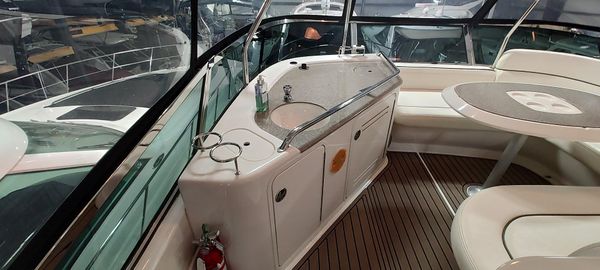 Sea Ray 52 Sedan Bridge image