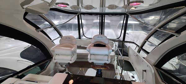 Sea Ray 52 Sedan Bridge image