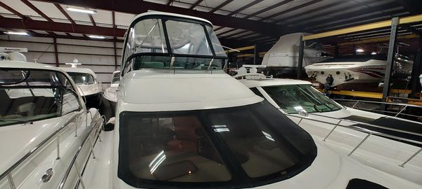 Sea Ray 52 Sedan Bridge image