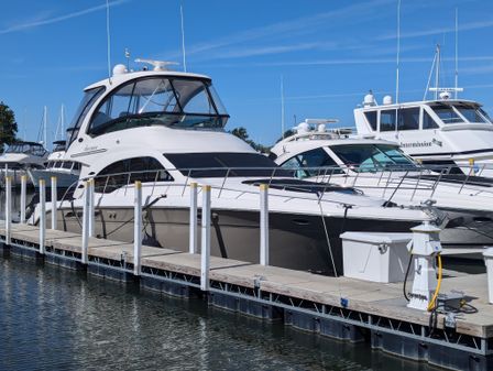 Sea Ray 52 Sedan Bridge image