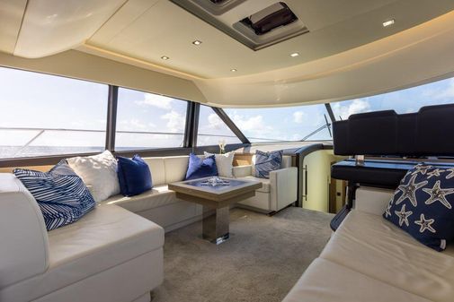 Prestige 55 Flybridge image