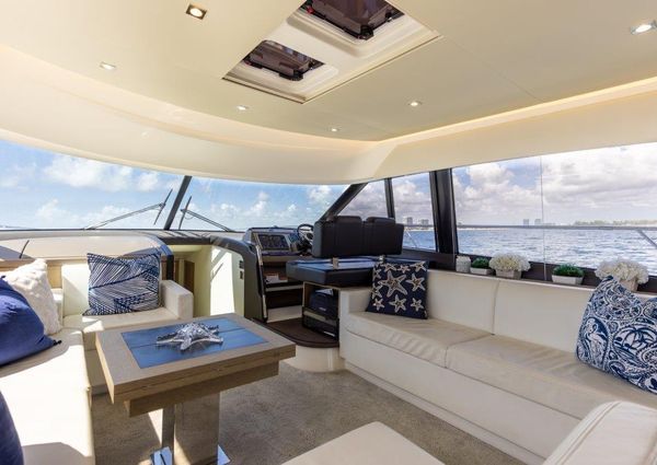 Prestige 55 Flybridge image