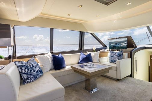 Prestige 55 Flybridge image