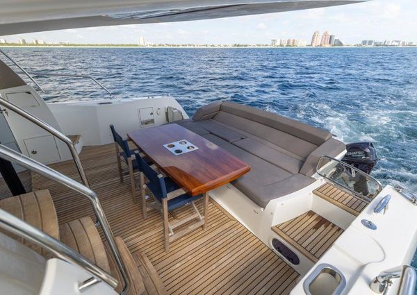 Prestige 55 Flybridge image