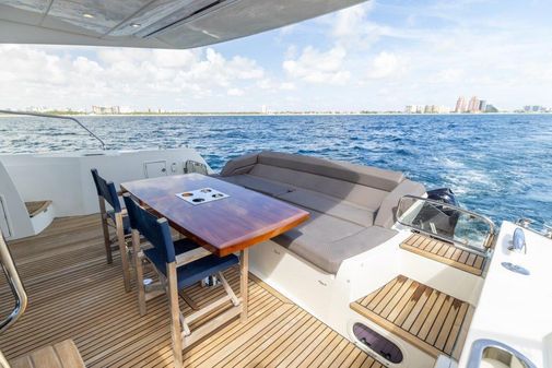 Prestige 55 Flybridge image