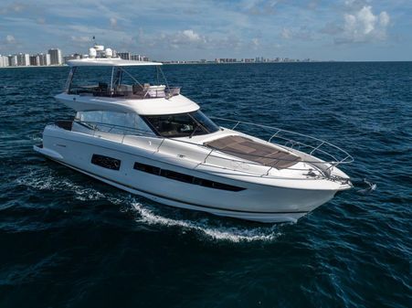 Prestige 55 Flybridge image