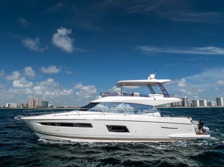 Prestige 55 Flybridge image