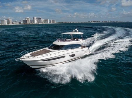 Prestige 55 Flybridge image