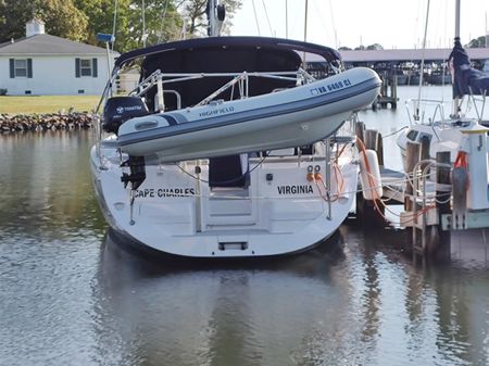 Catalina 445 image