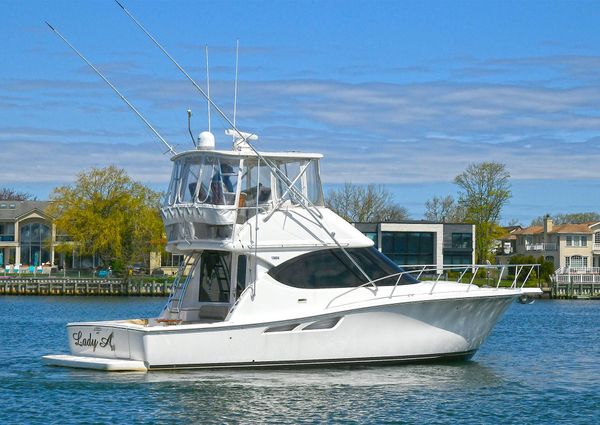 Tiara Yachts 39 Convertible image